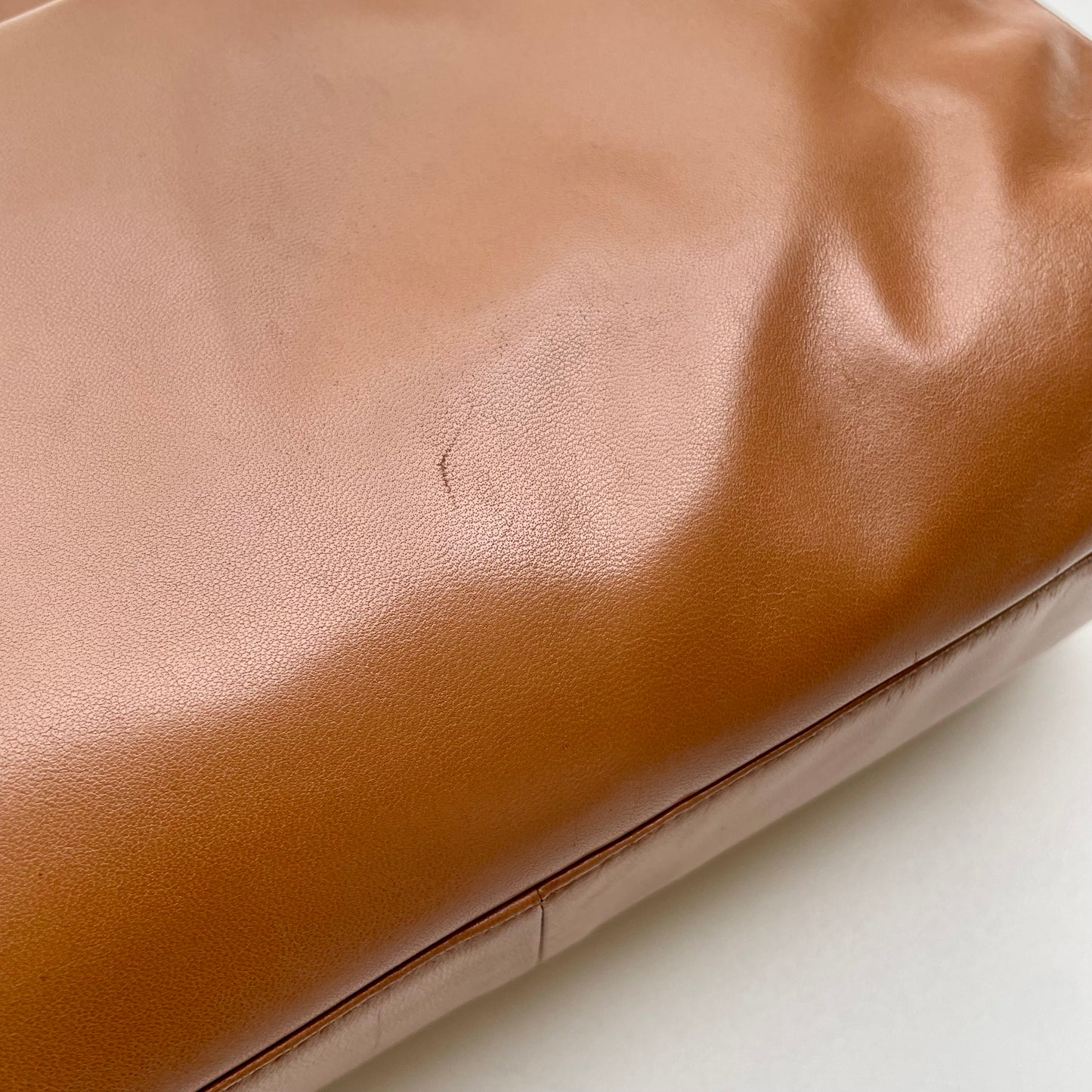 Prada bag in nappa e bachelite