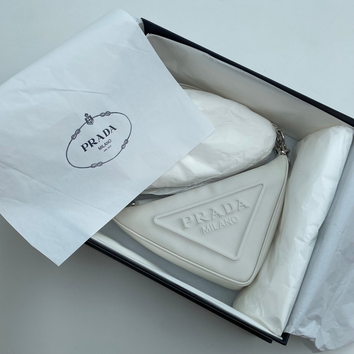 Triangle Prada