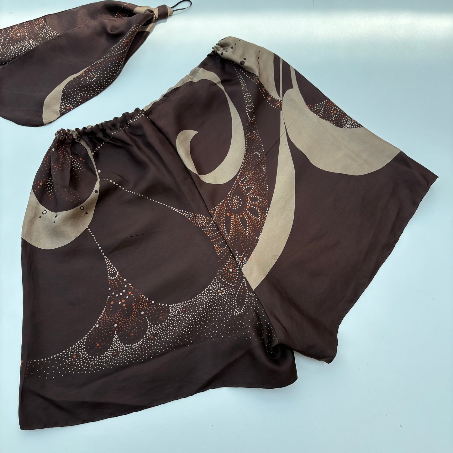 Fou shorts tonalità cioccolato