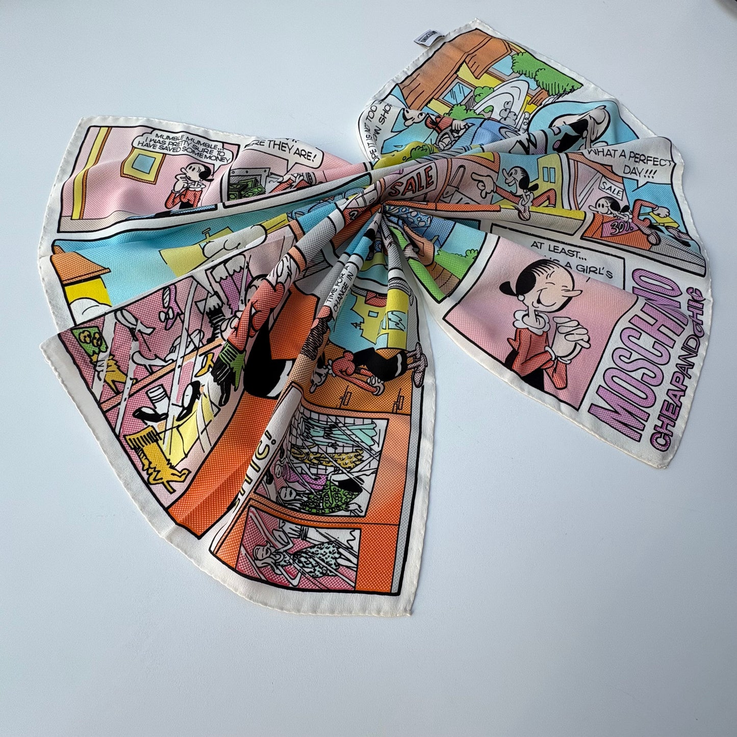 Foulard Moschino -Olivia pretty woman