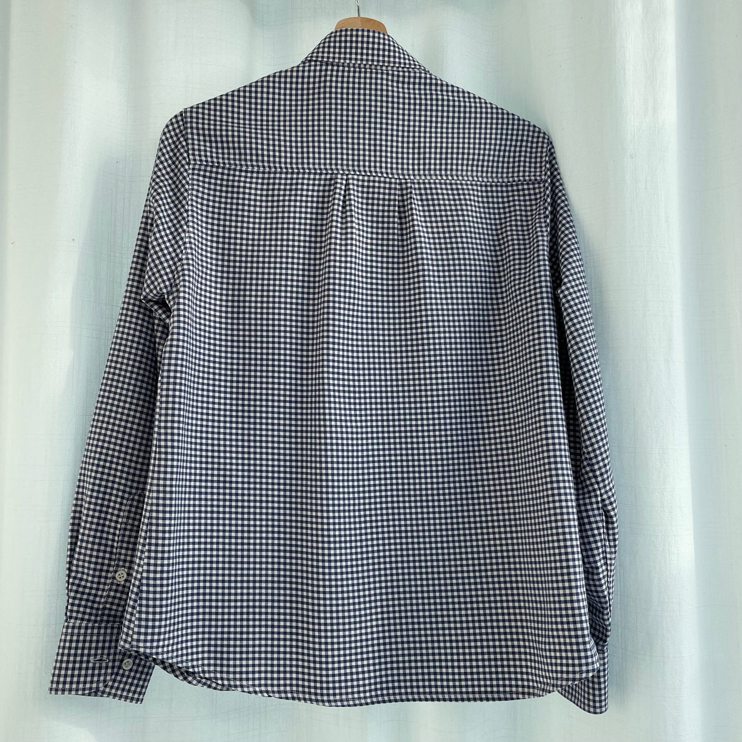 Dalmatian shirt with white and blue checks