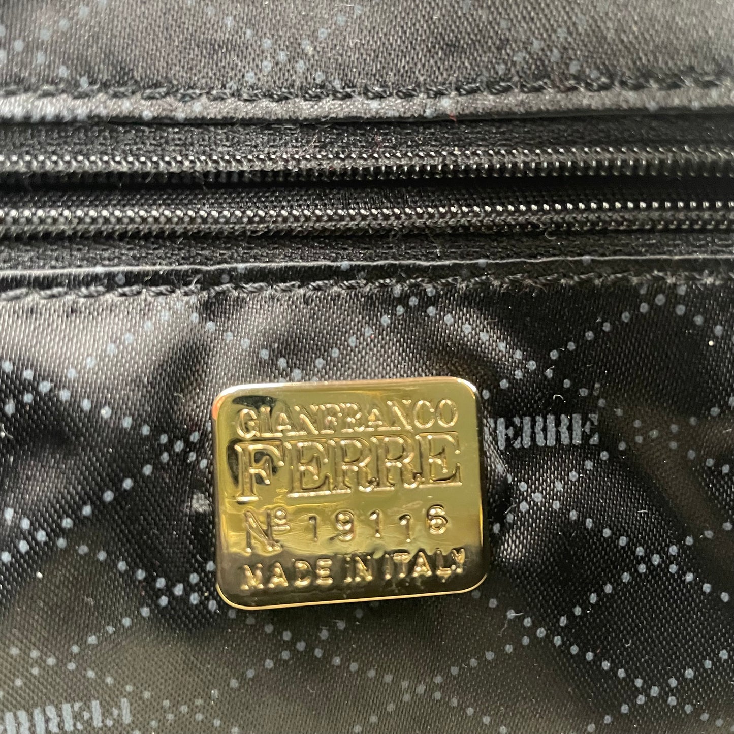 Ferre croco bag