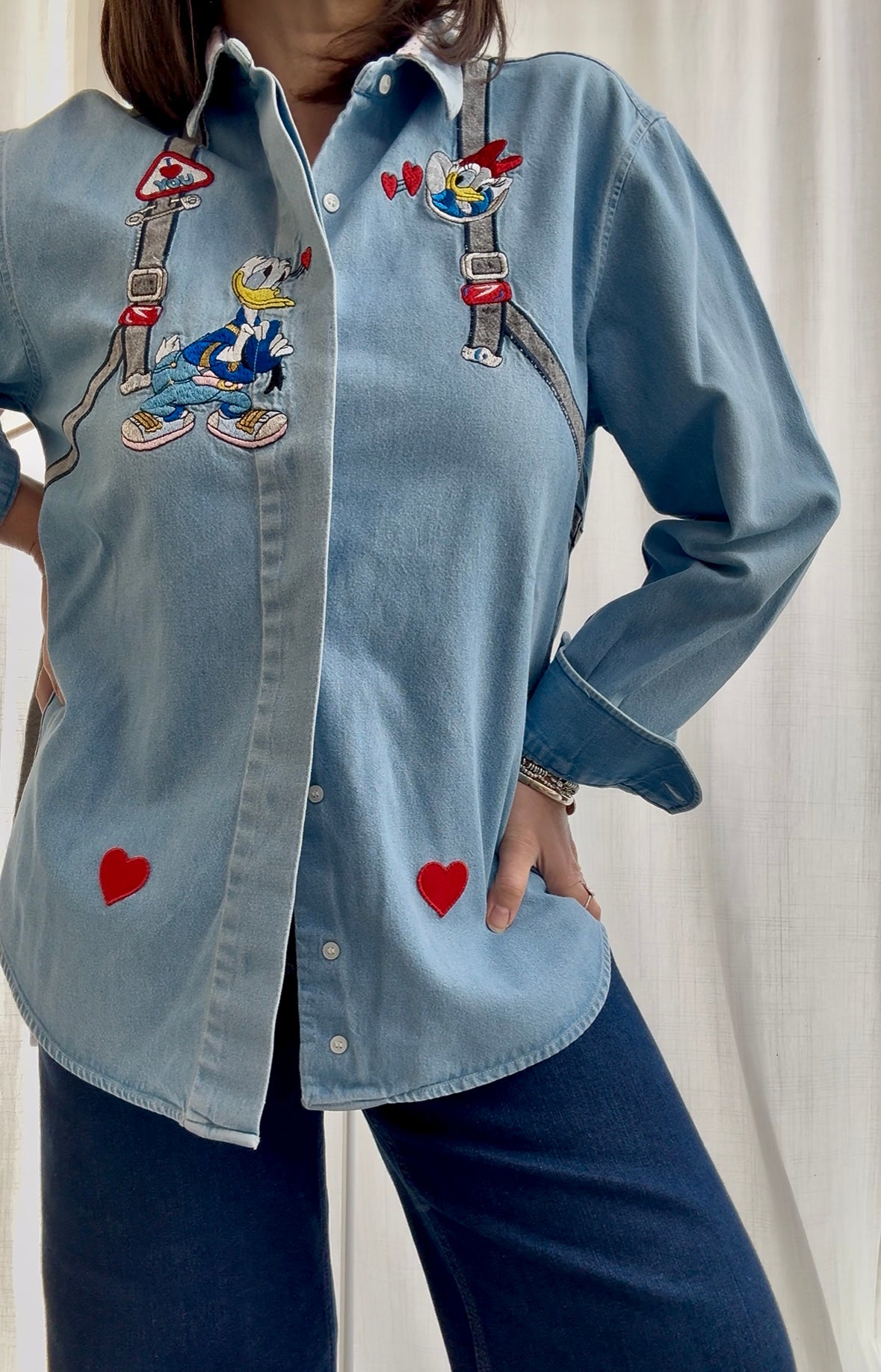 Paperino innamorato in jeans