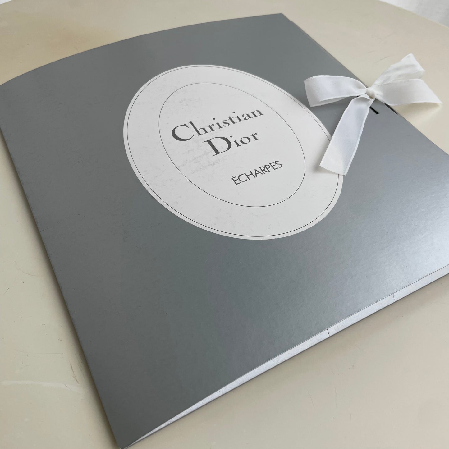 Dior foulard
