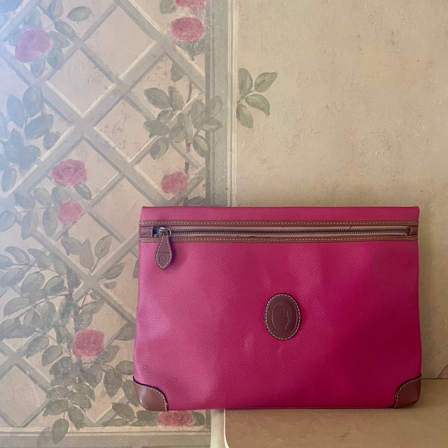 Trussardi magenta