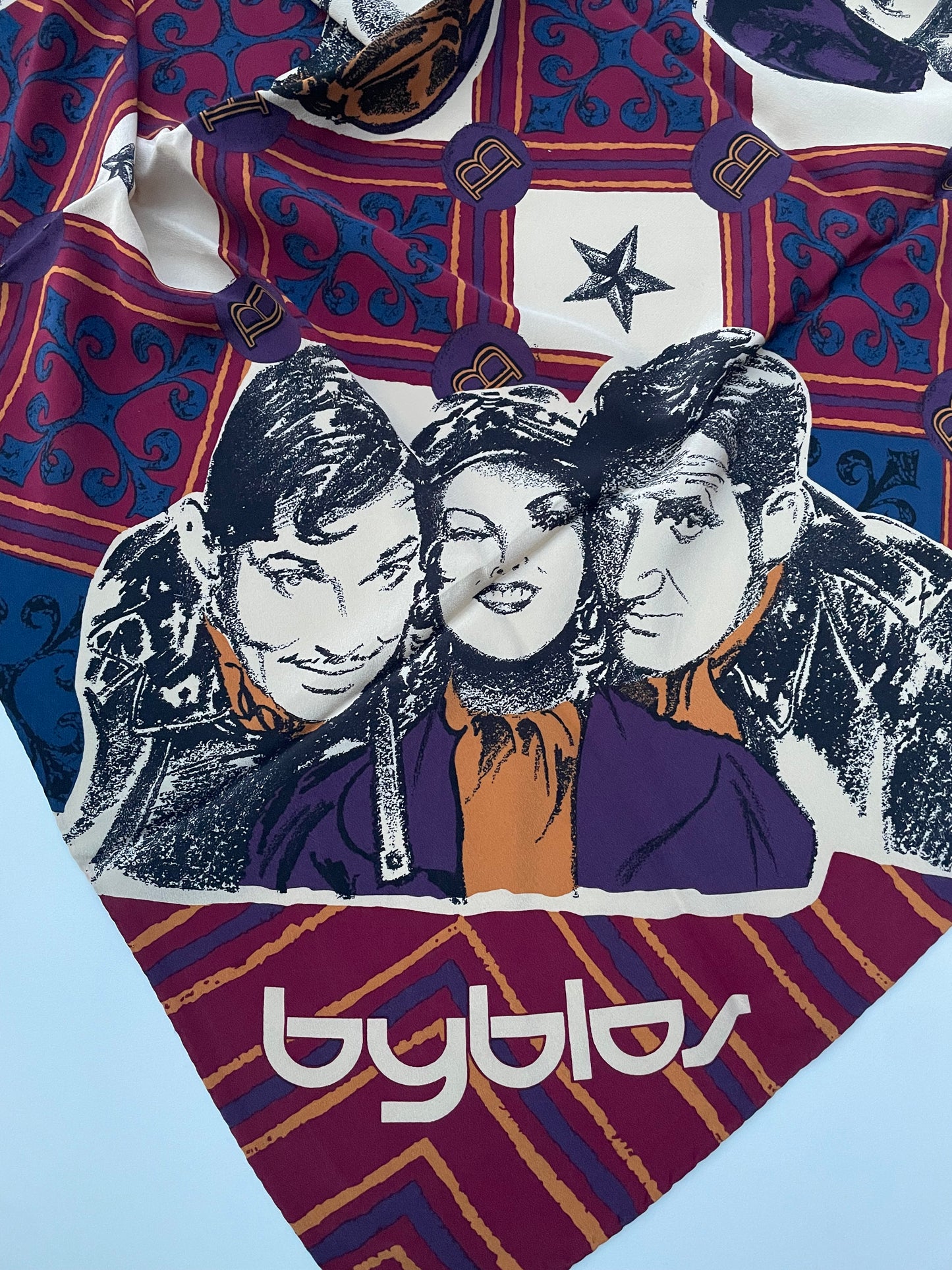 Byblos foulard