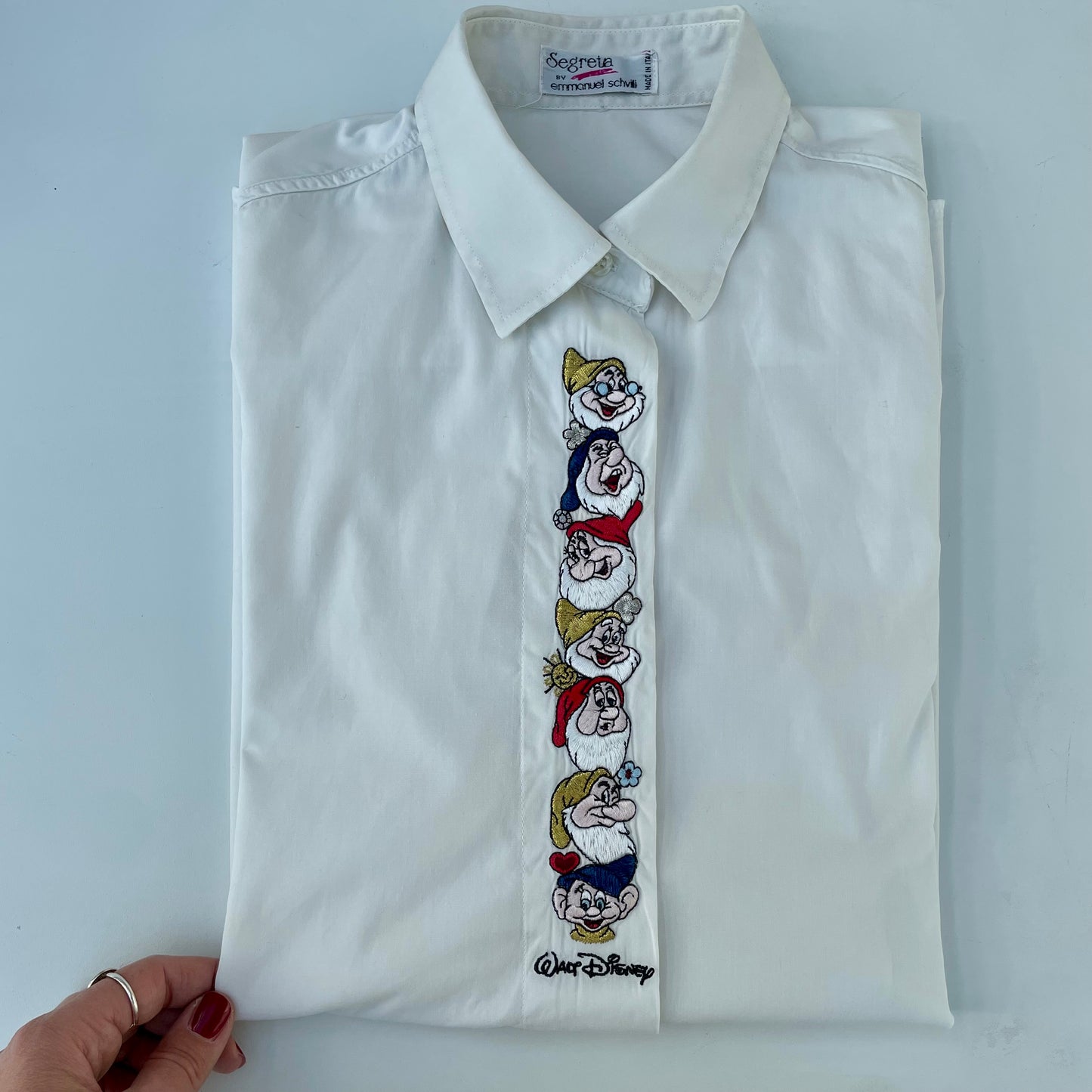 Camicia con profilo 7 nani