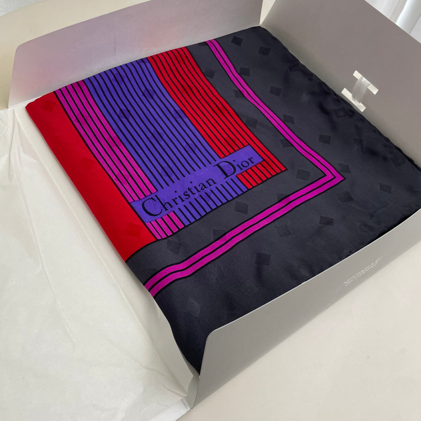Dior foulard