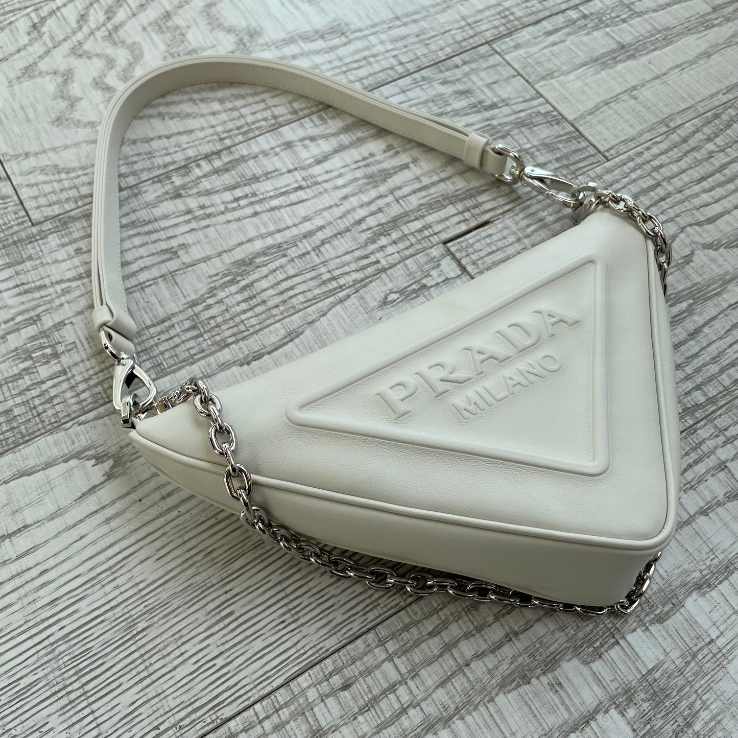 Triangle Prada