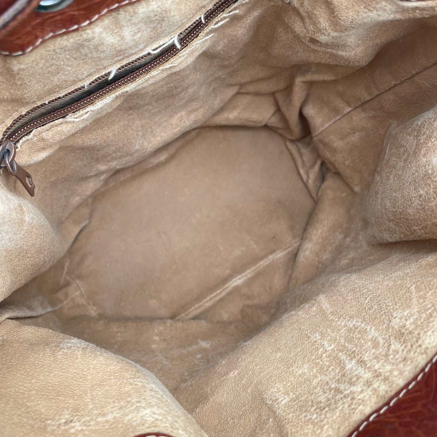 Sac seau en cuir vintage