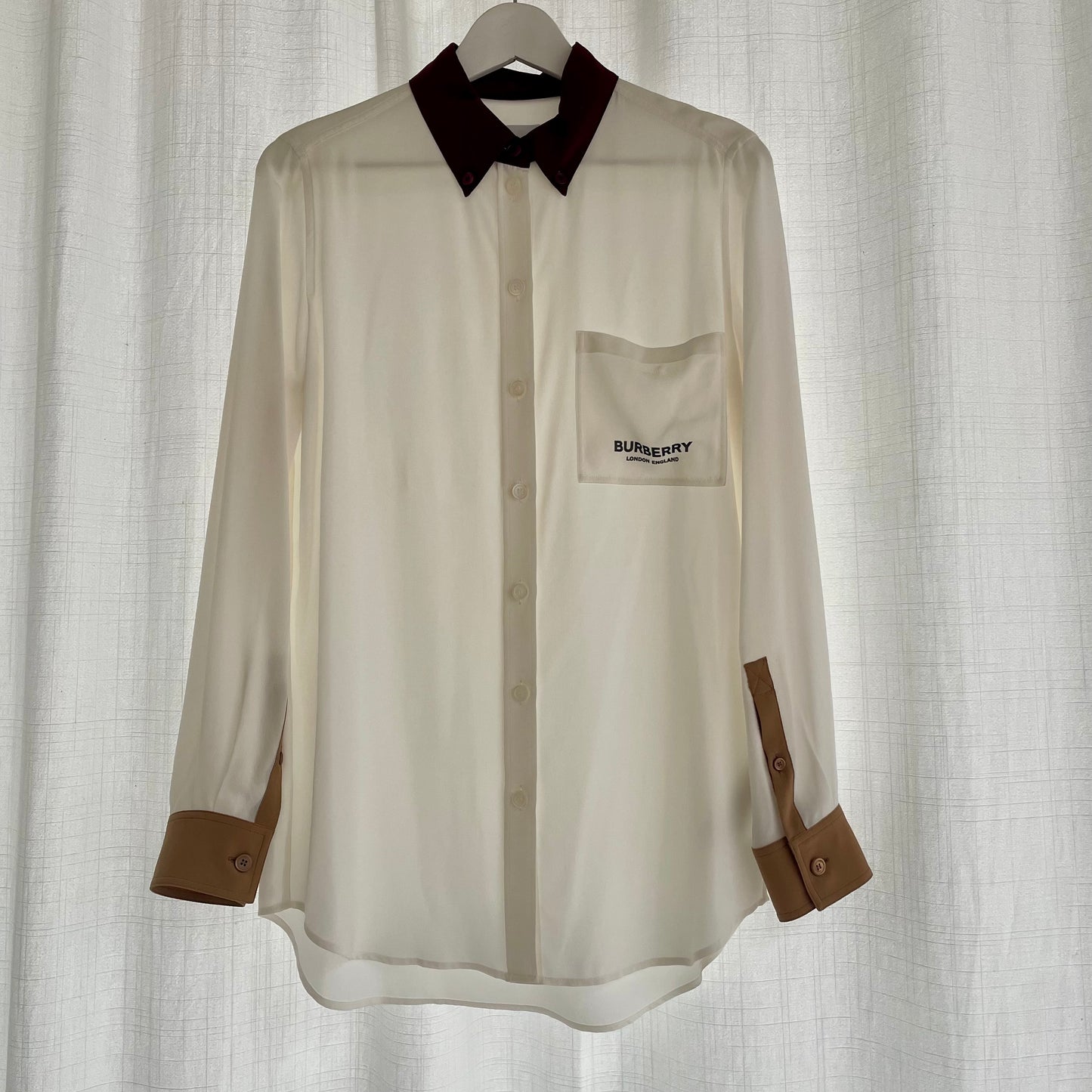 Chemise en soie Burberry d'automne