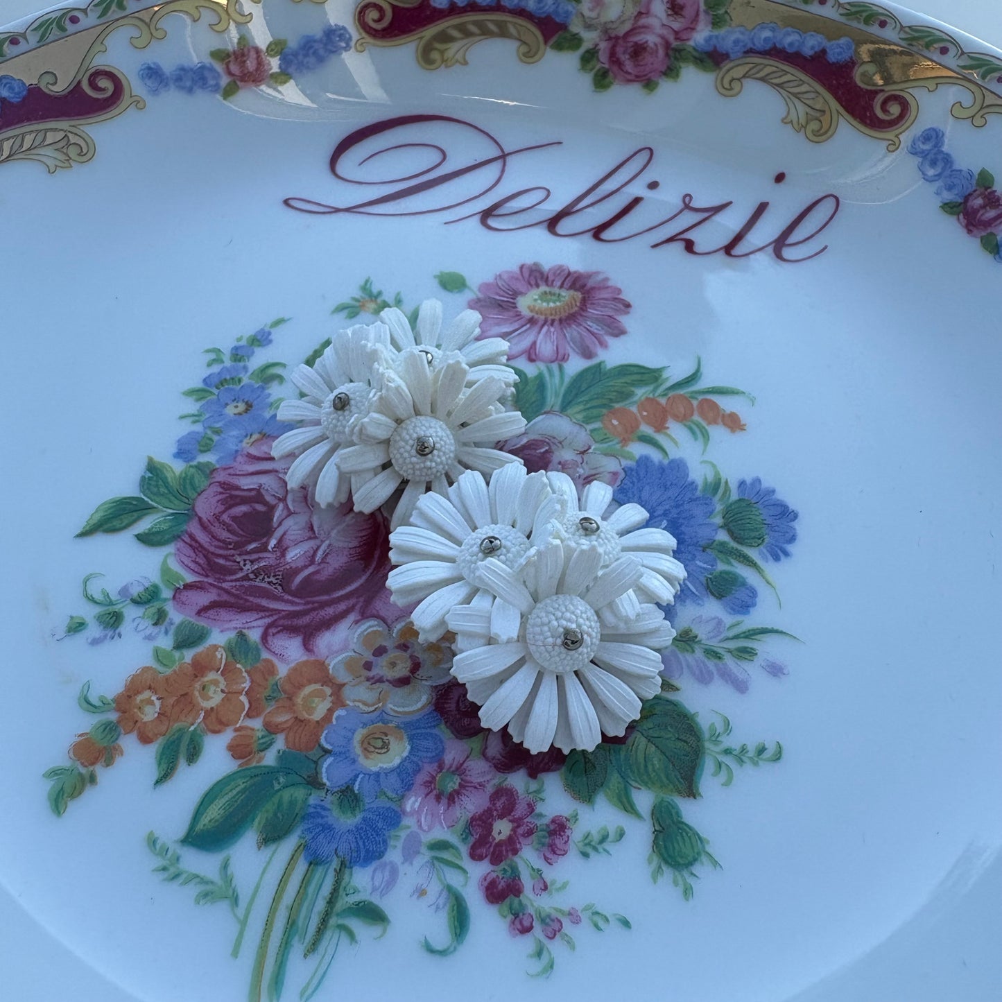 Orecchini fiori bianchi