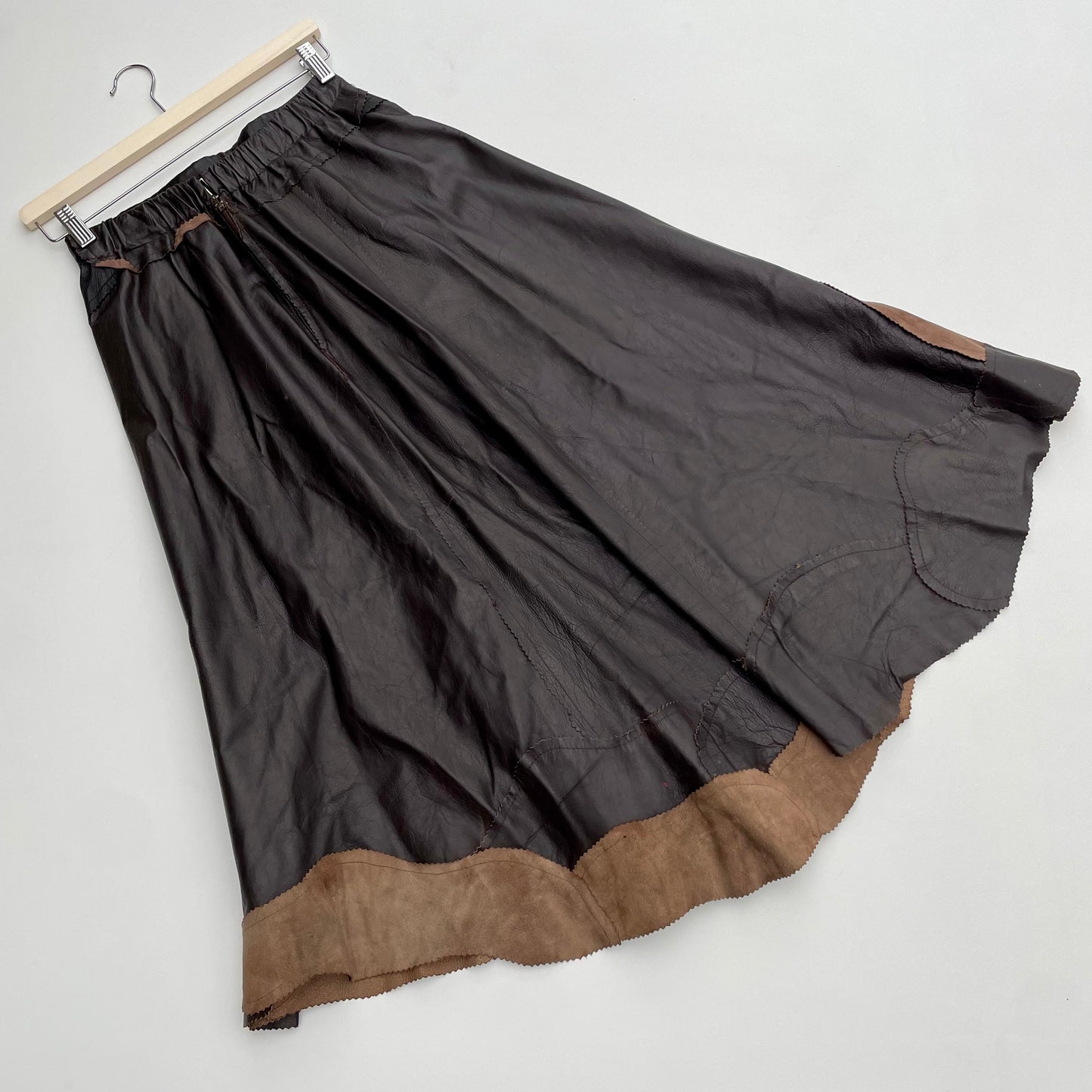 Jupe en cuir patchwork