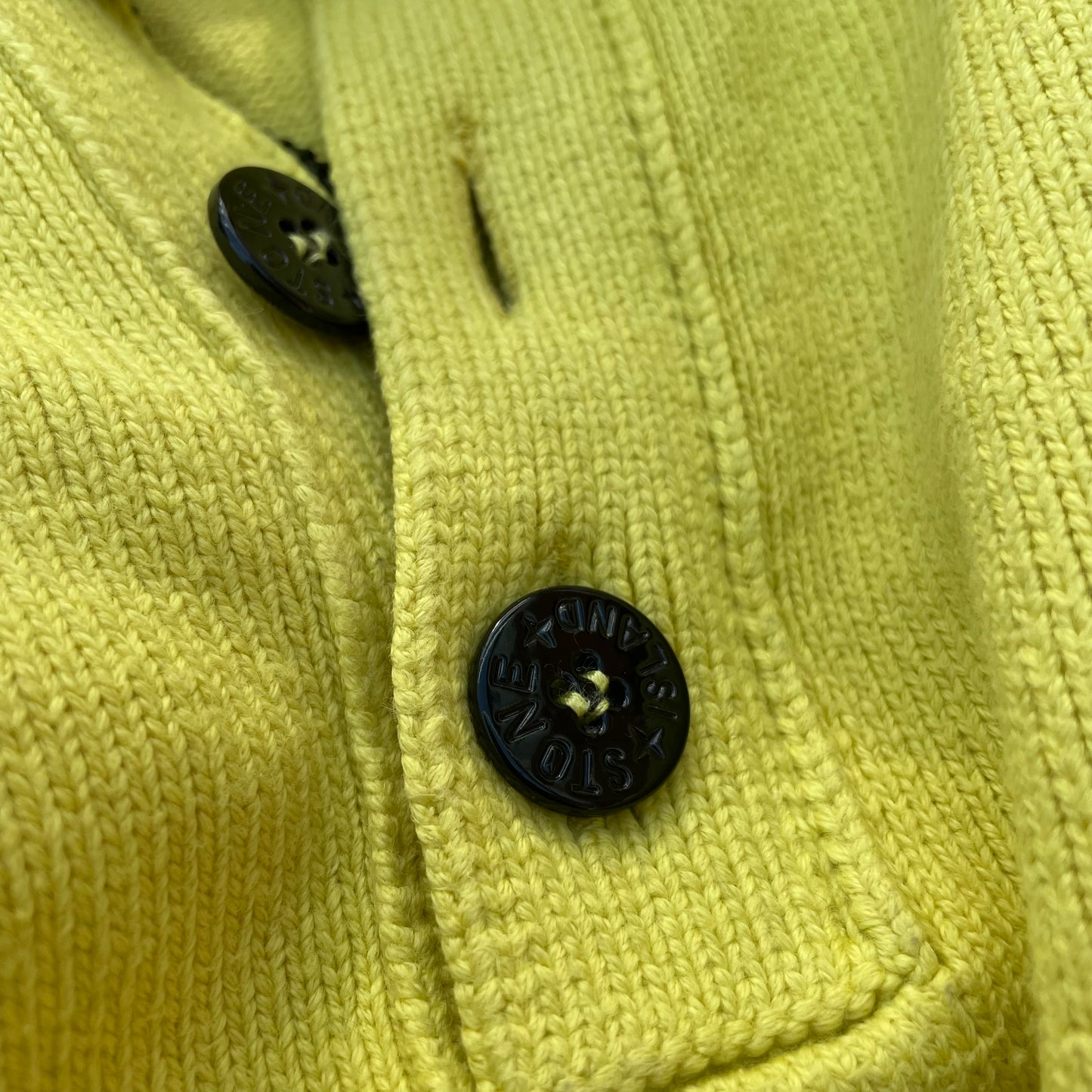 Stone Island lemon pull