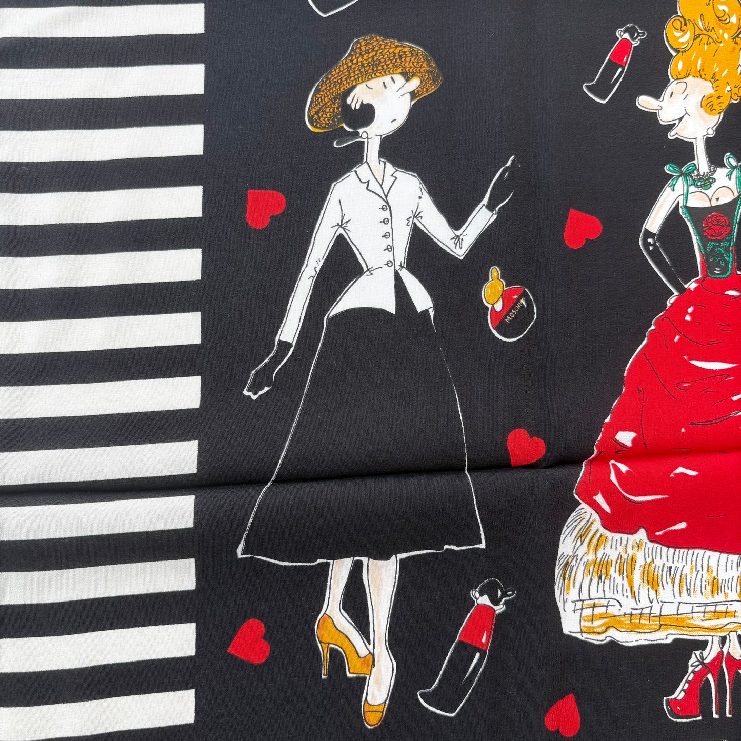 Moschino foulard-Olivia fashionista
