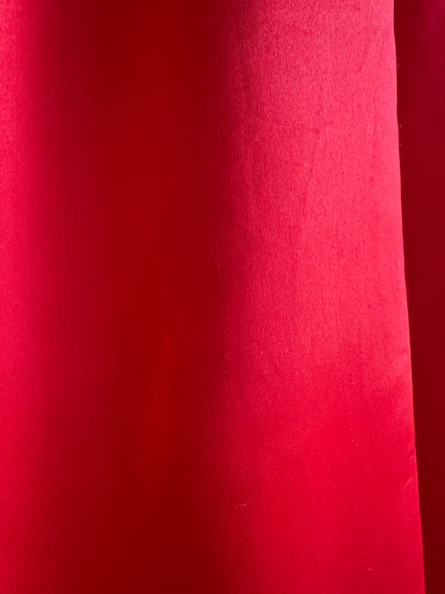 Completo orientale rosso