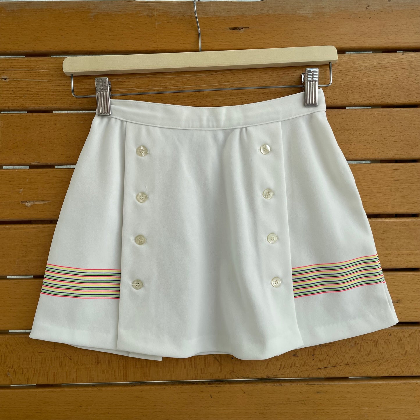 Alternative skirt