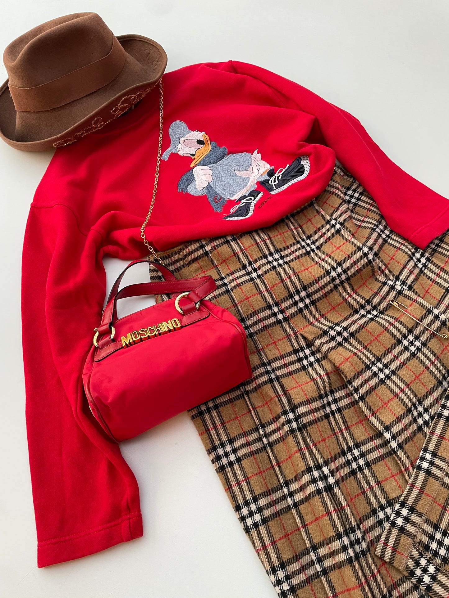 Beige tartan kilt