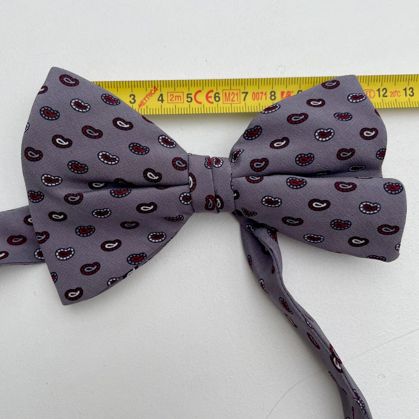 Papillon fantasia paisley grigio