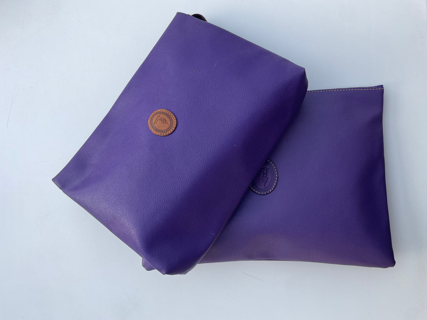 Trussardi viola con spessore