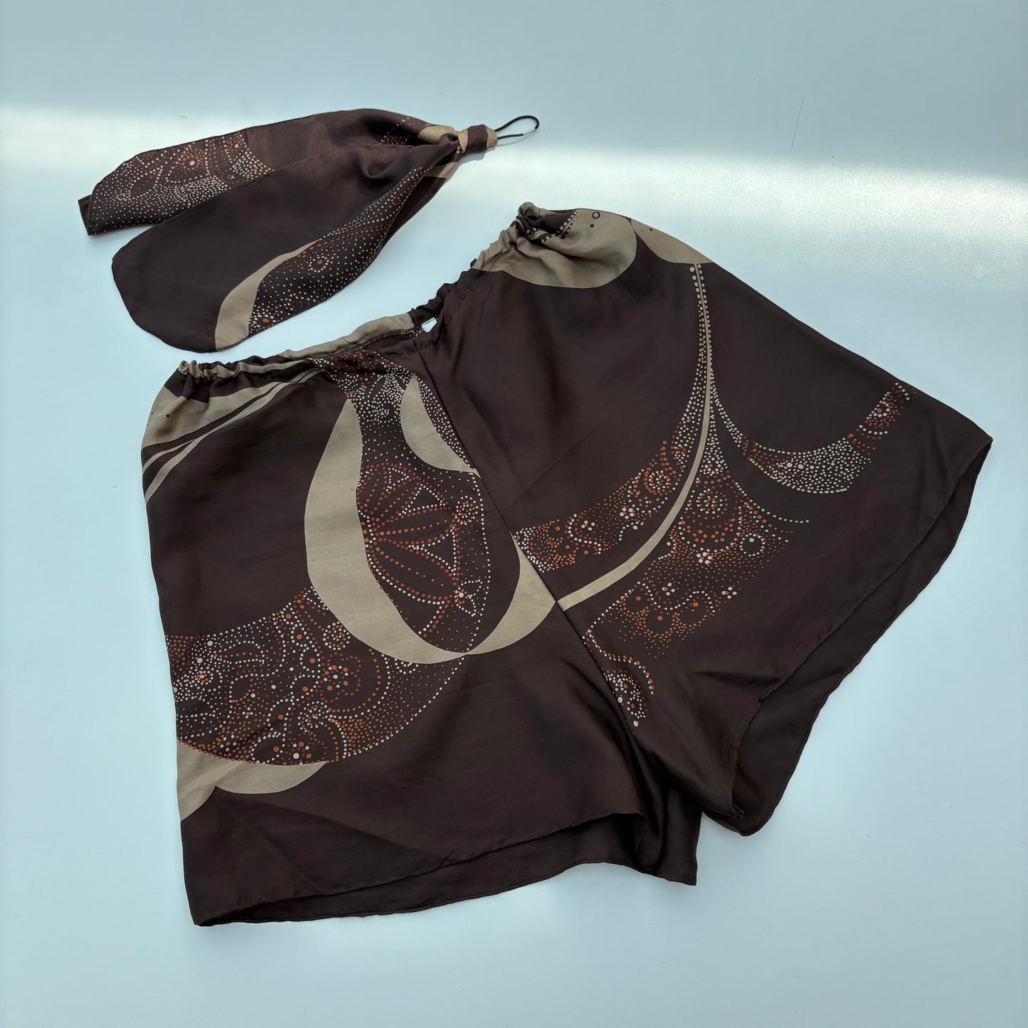 Fou shorts tonalità cioccolato