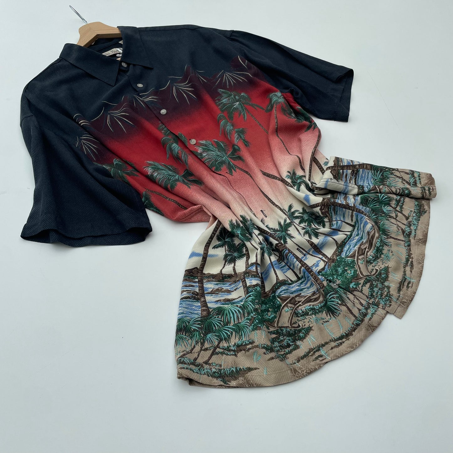 Dark Hawaian shirt