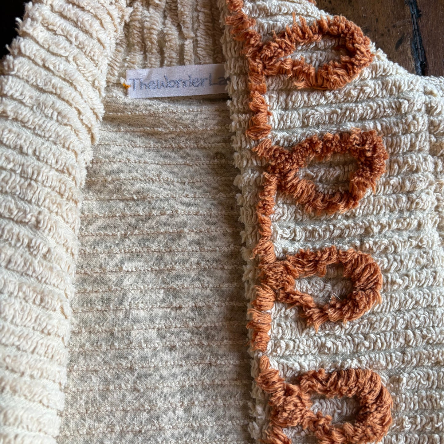 Giacca con disegno sul fondo