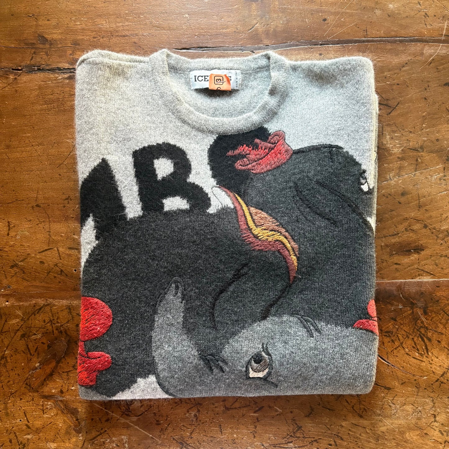 Iceberg- dumbo pullover