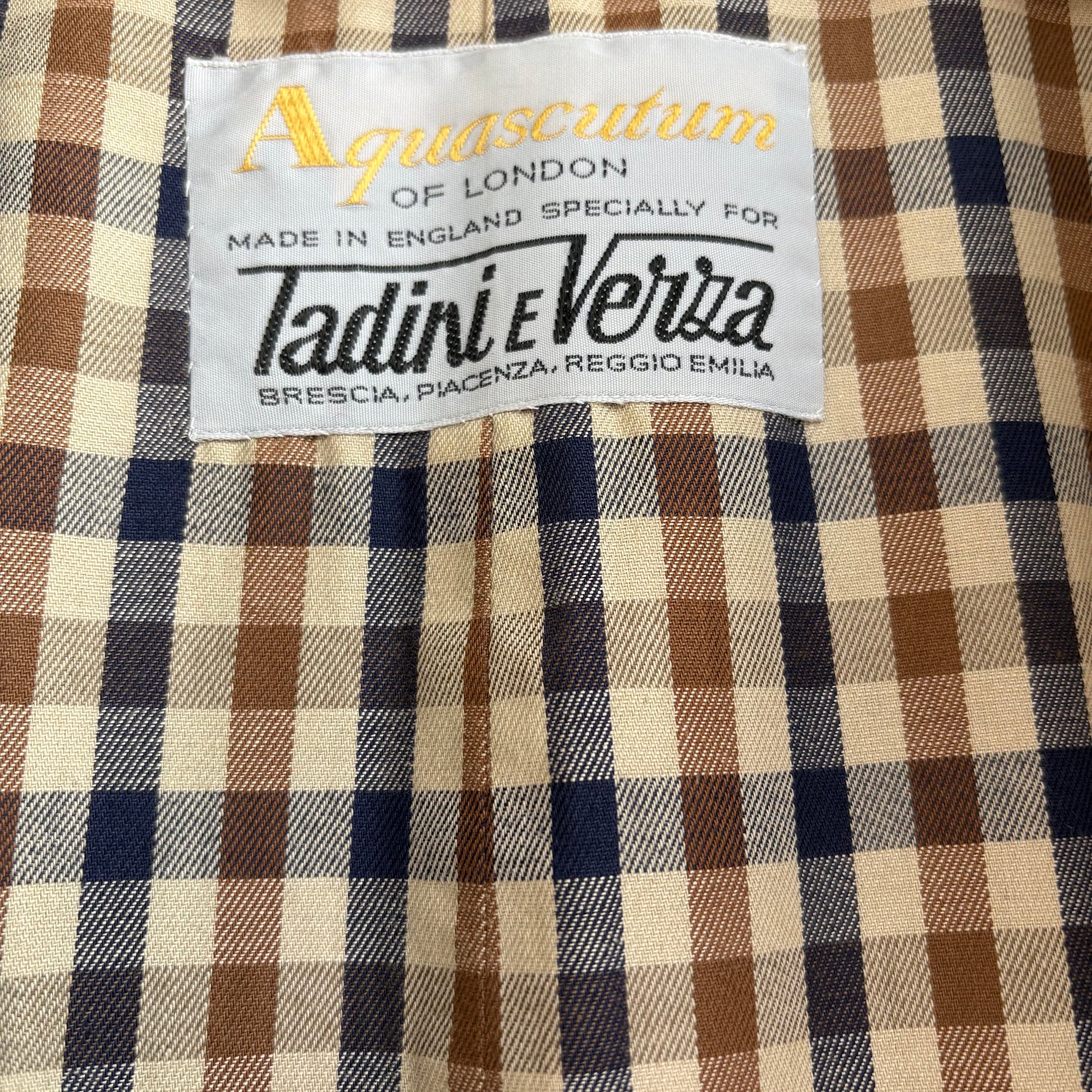 Aquascutum impermeabile