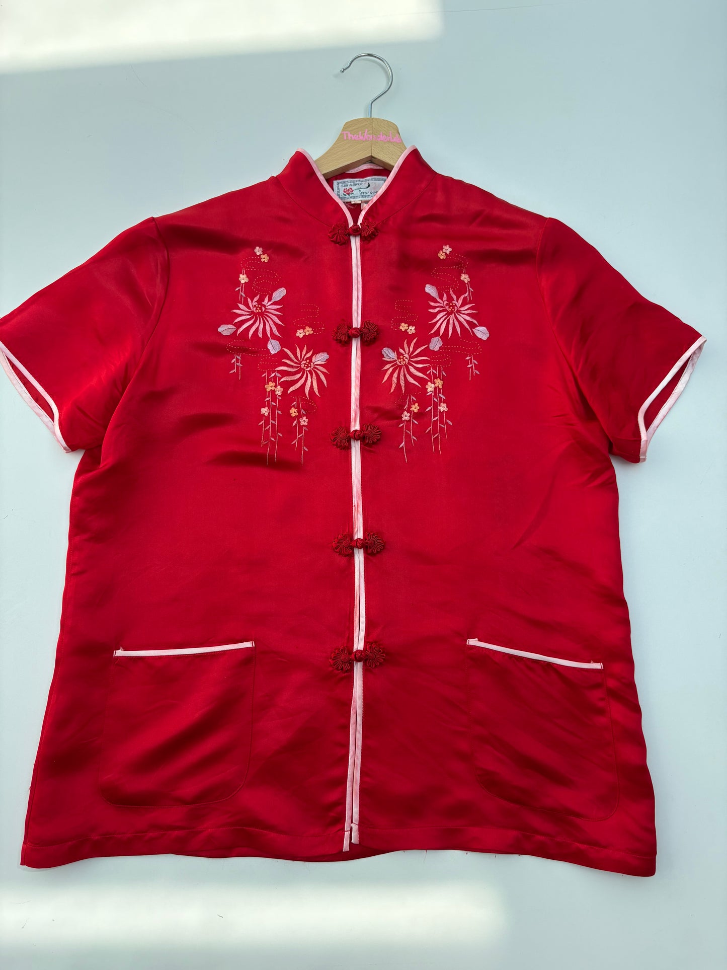 Completo orientale rosso