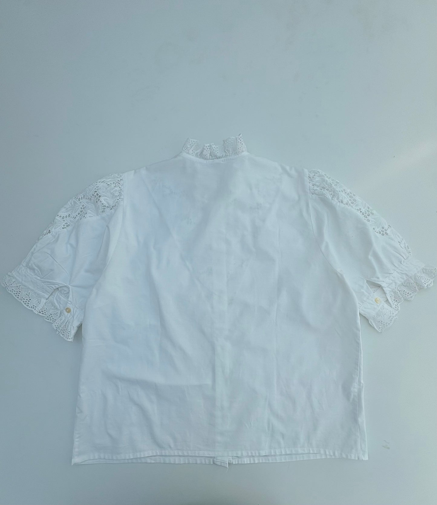 Camicia bianca tirolese