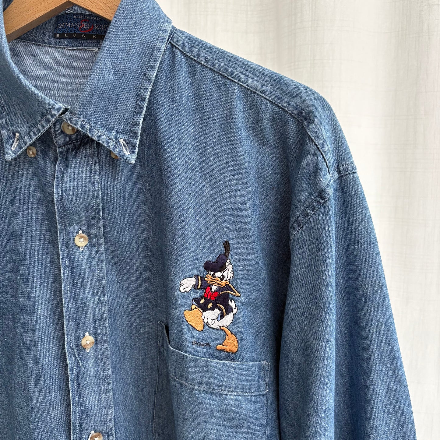 Button down Paperino shirt