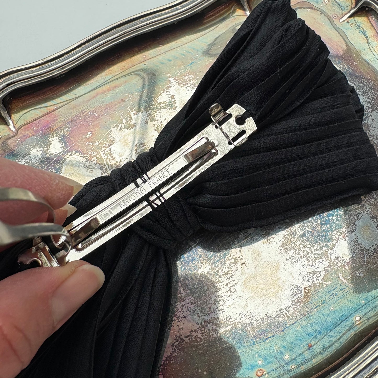 Fiocco nero plisse per capelli