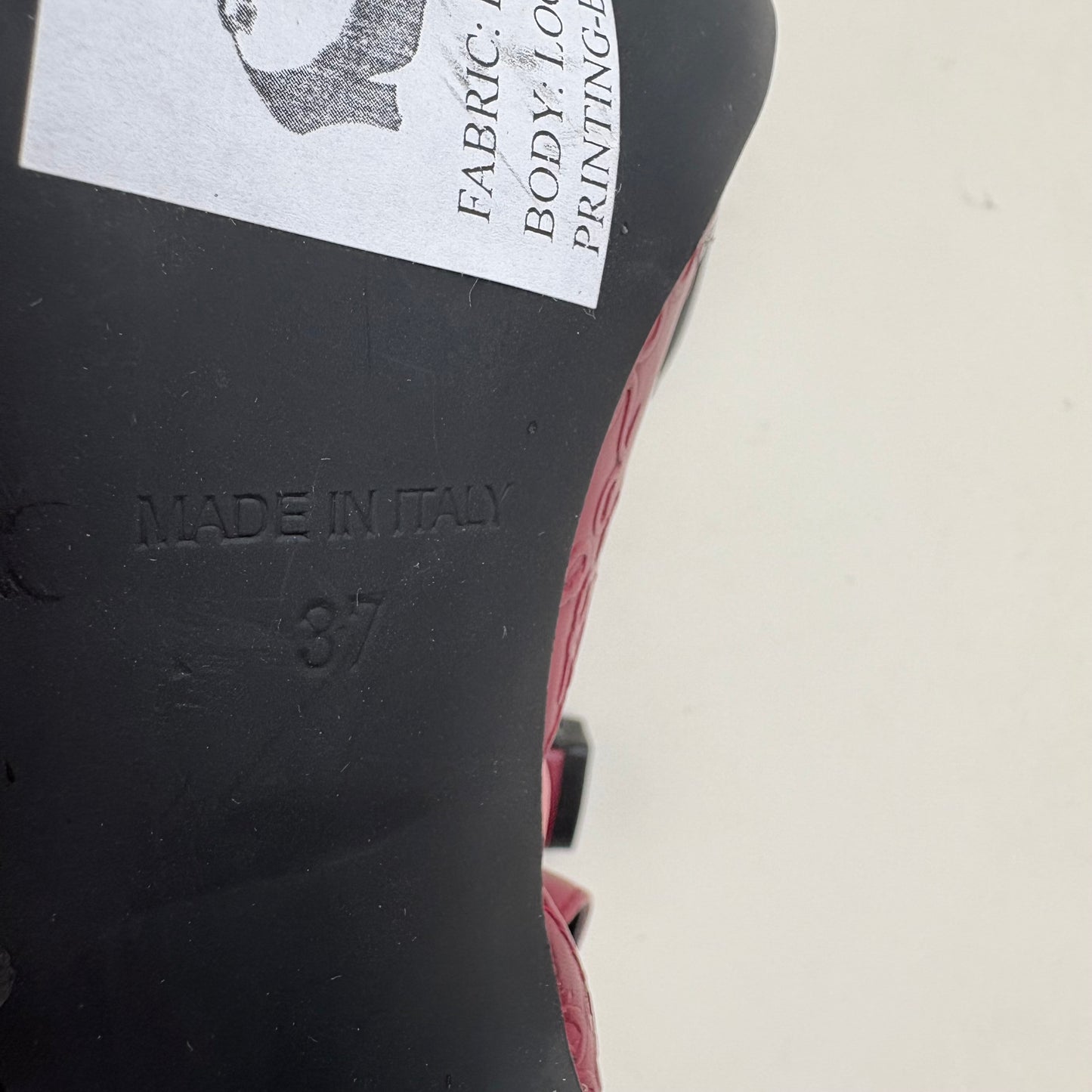 Mary Jane Roberta in bordeaux