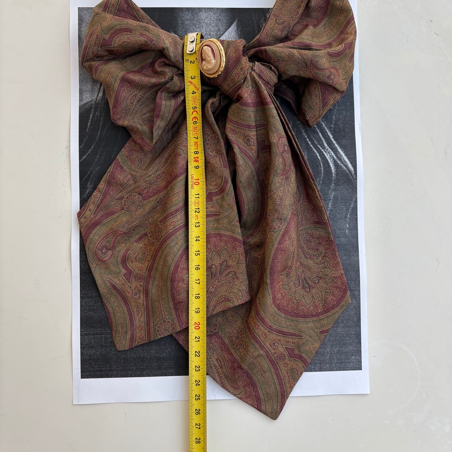 Fiocco paisley marrone