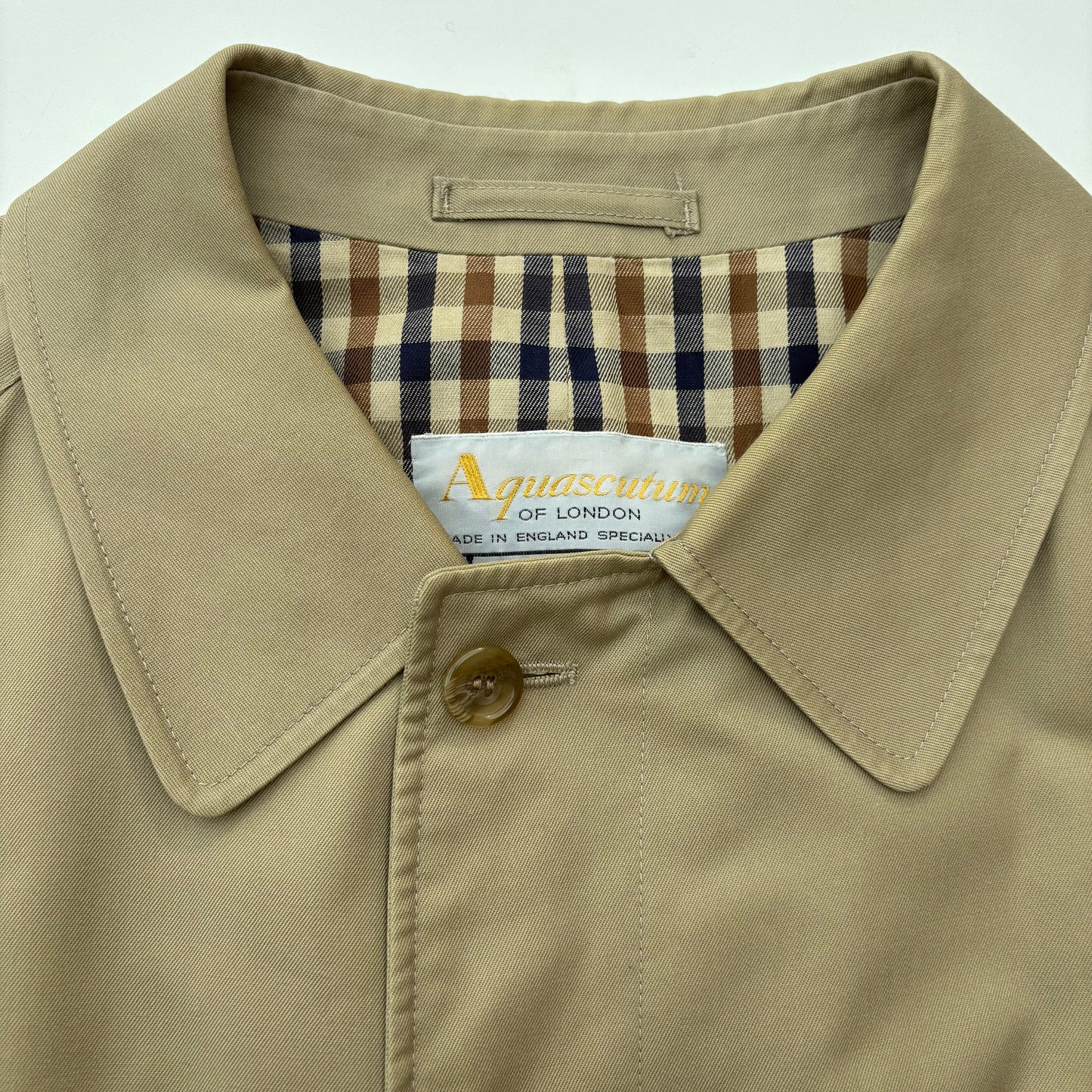 Aquascutum impermeabile