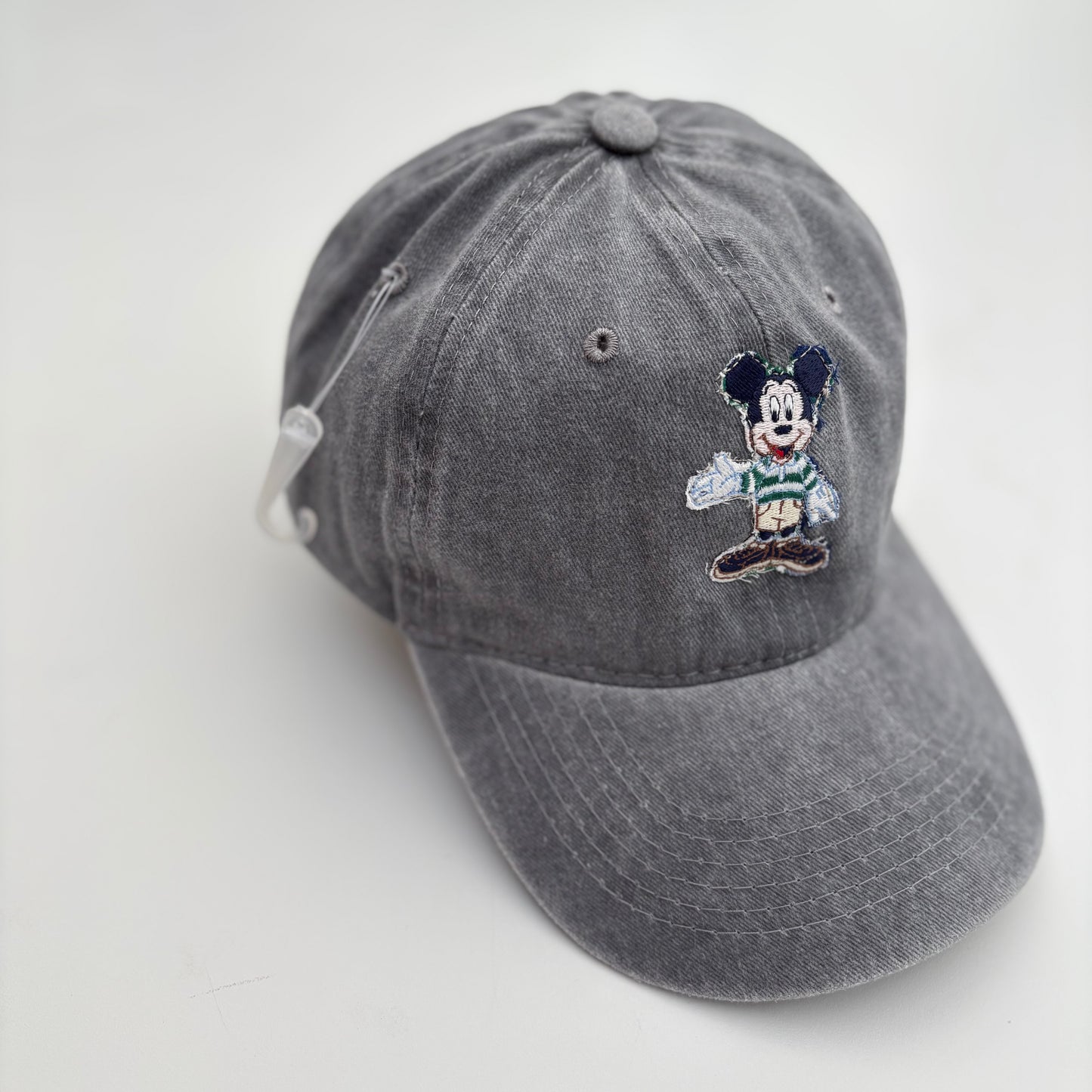 Cappellino grigio