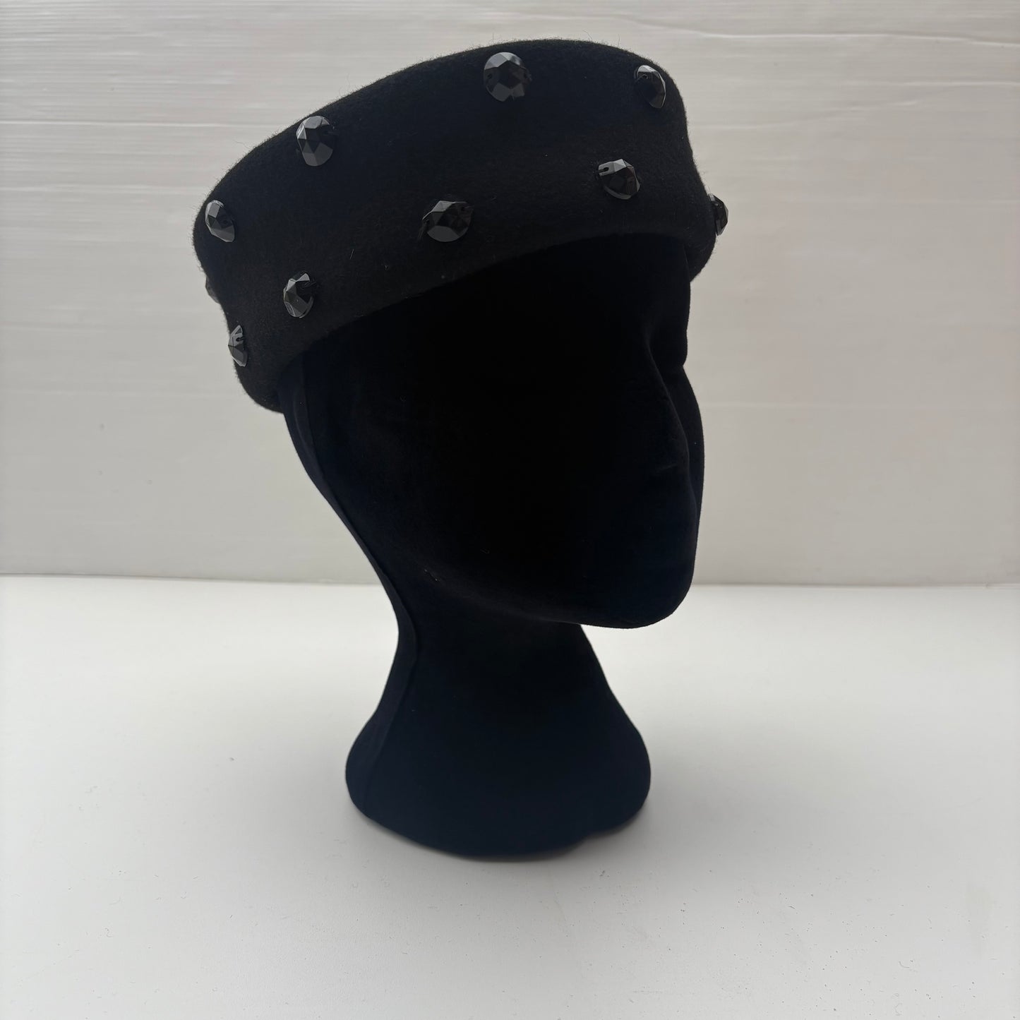 Pillbox nero- cappello tamburello