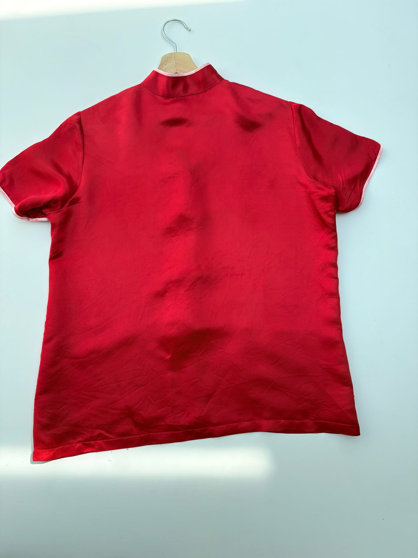 Completo orientale rosso
