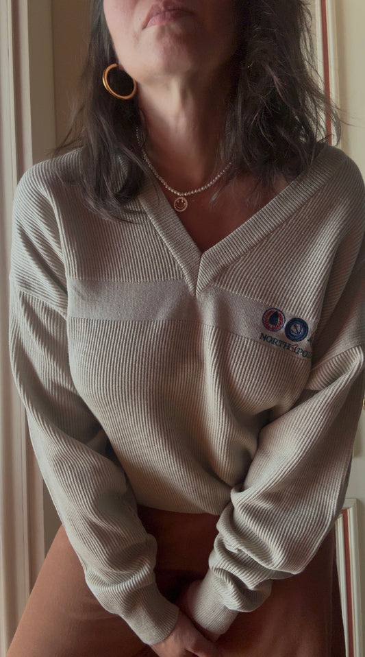 Pull scollo a V tortora