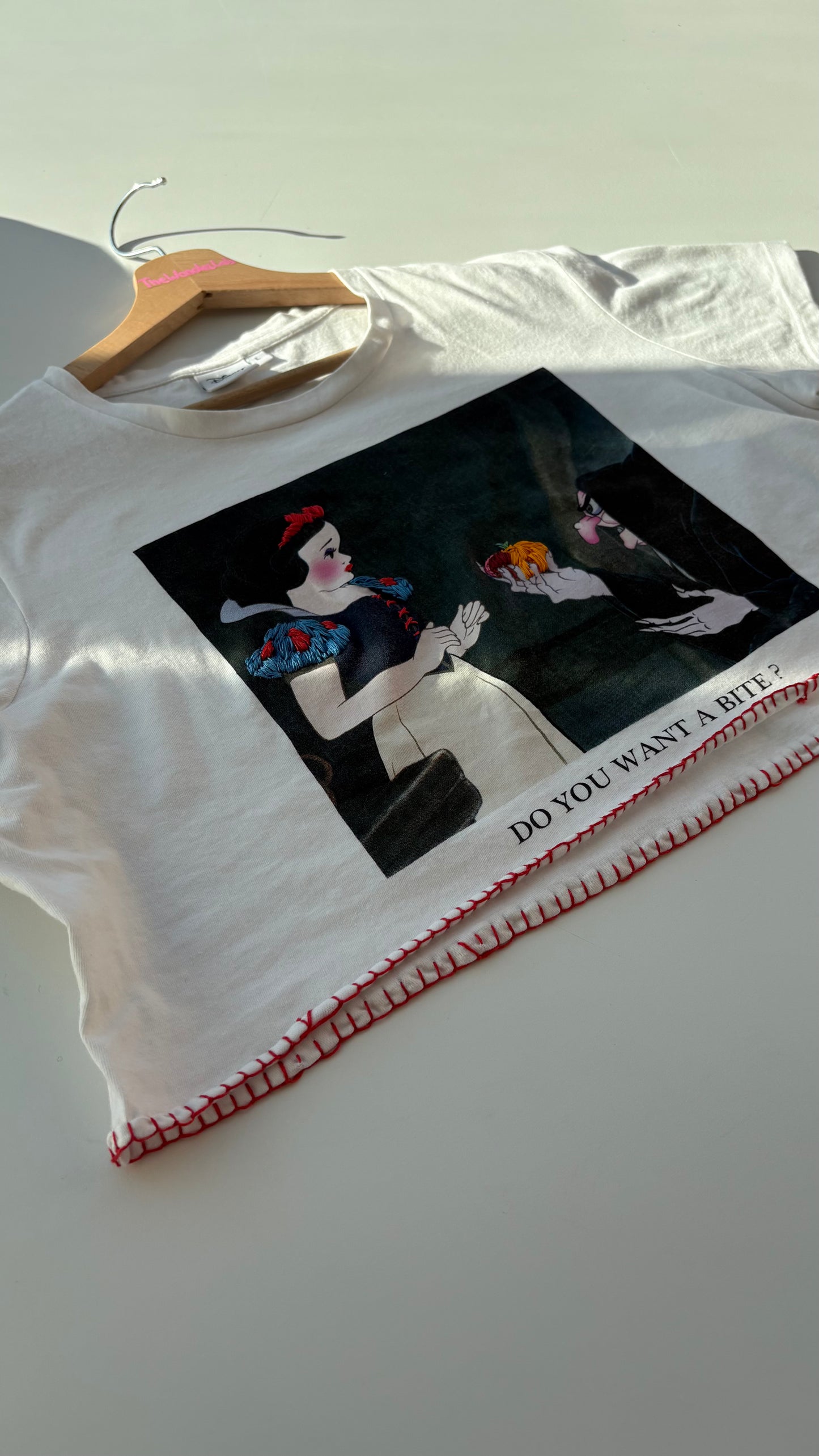 Cropped ts Biancaneve