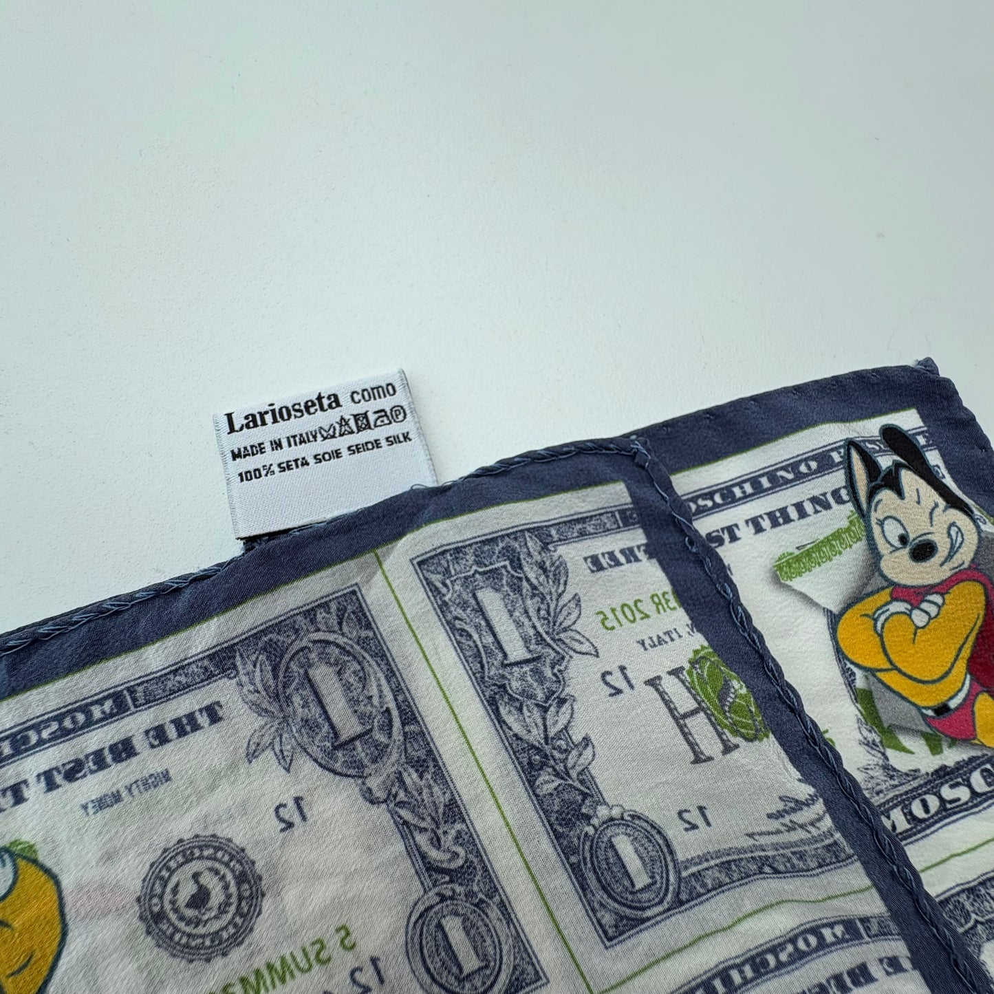 Strangolino- mini foulard Moschino