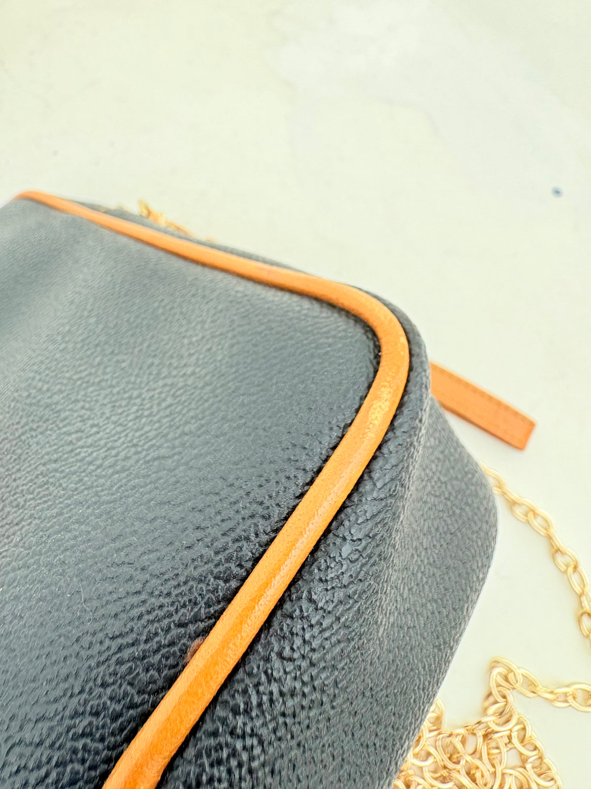 Tracollina nera Trussardi
