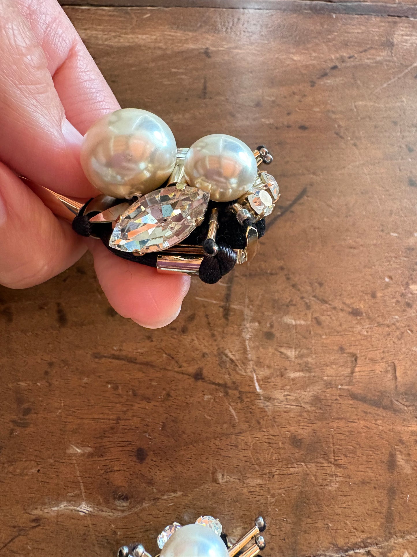 Collana rigida