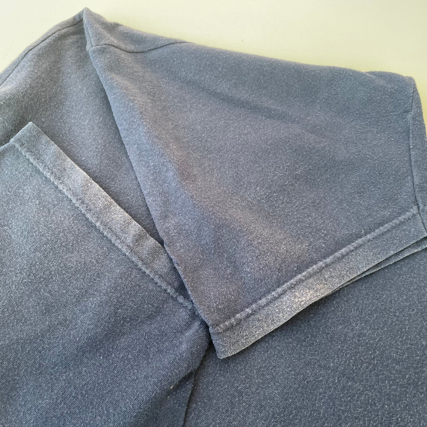 Mickey Mouse polyglotte ts