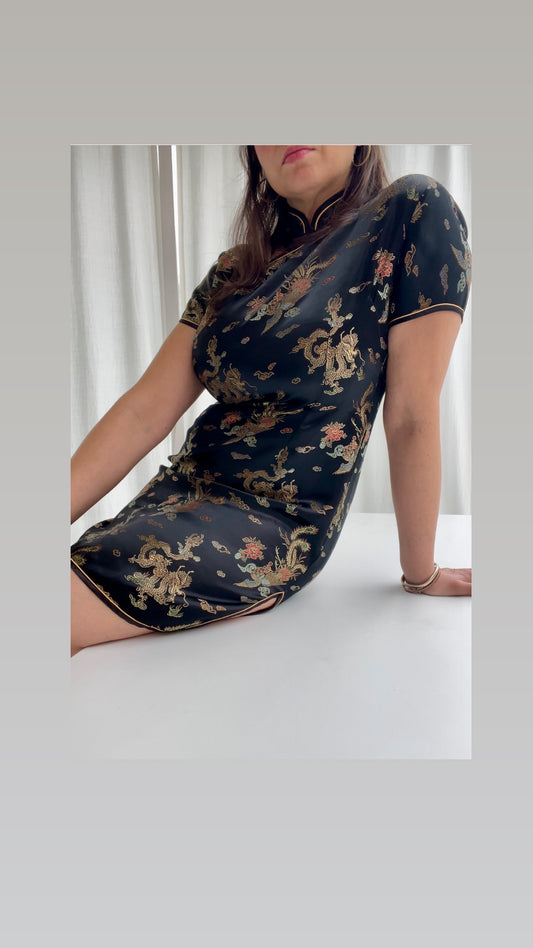 Qipao court