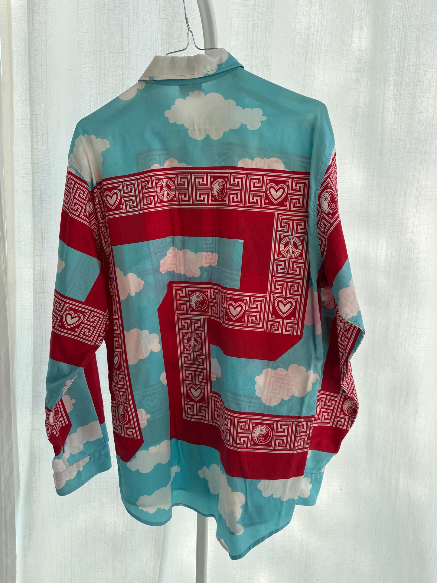 Moschino shirt “peace & love and nuvole”