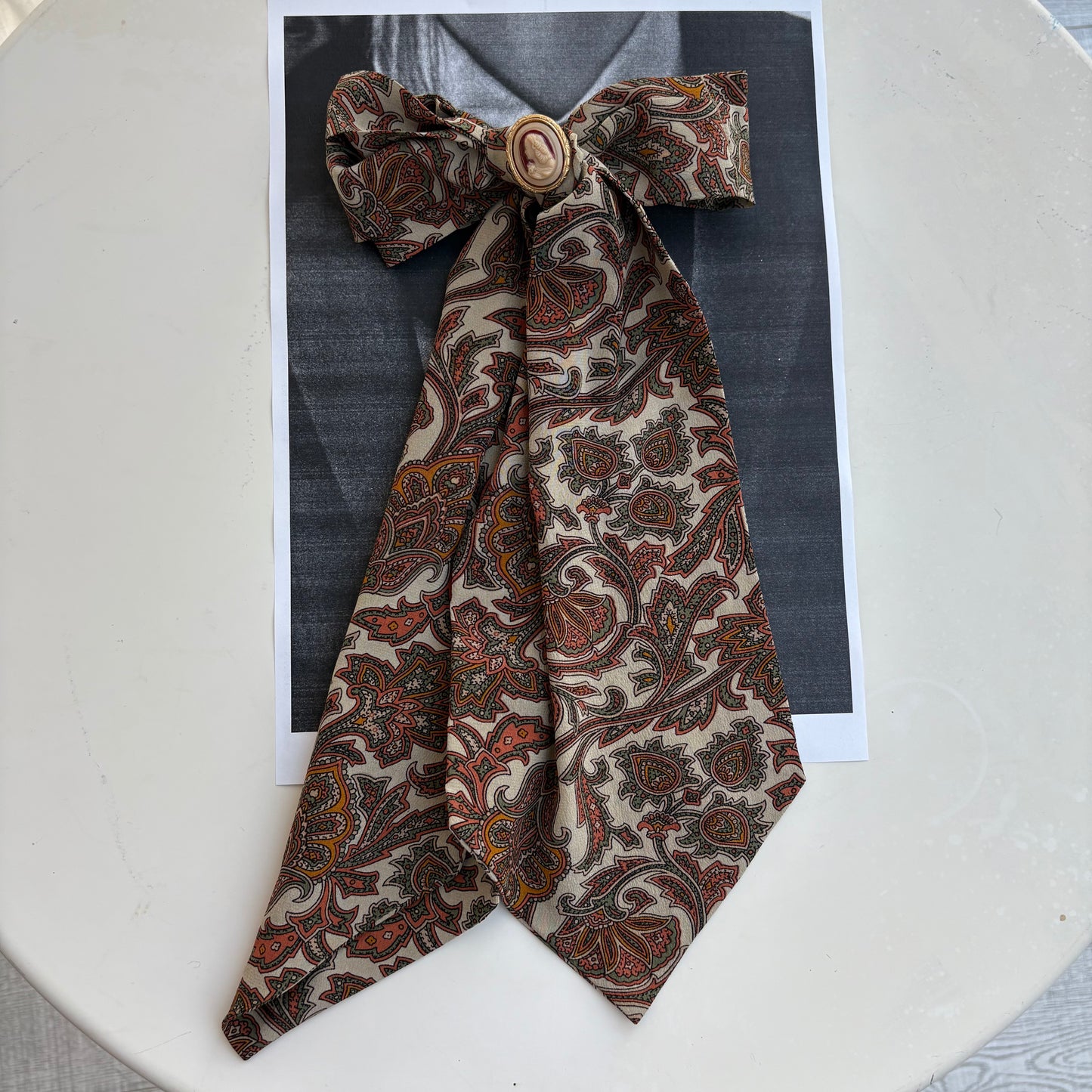 Fiocco paisley beige