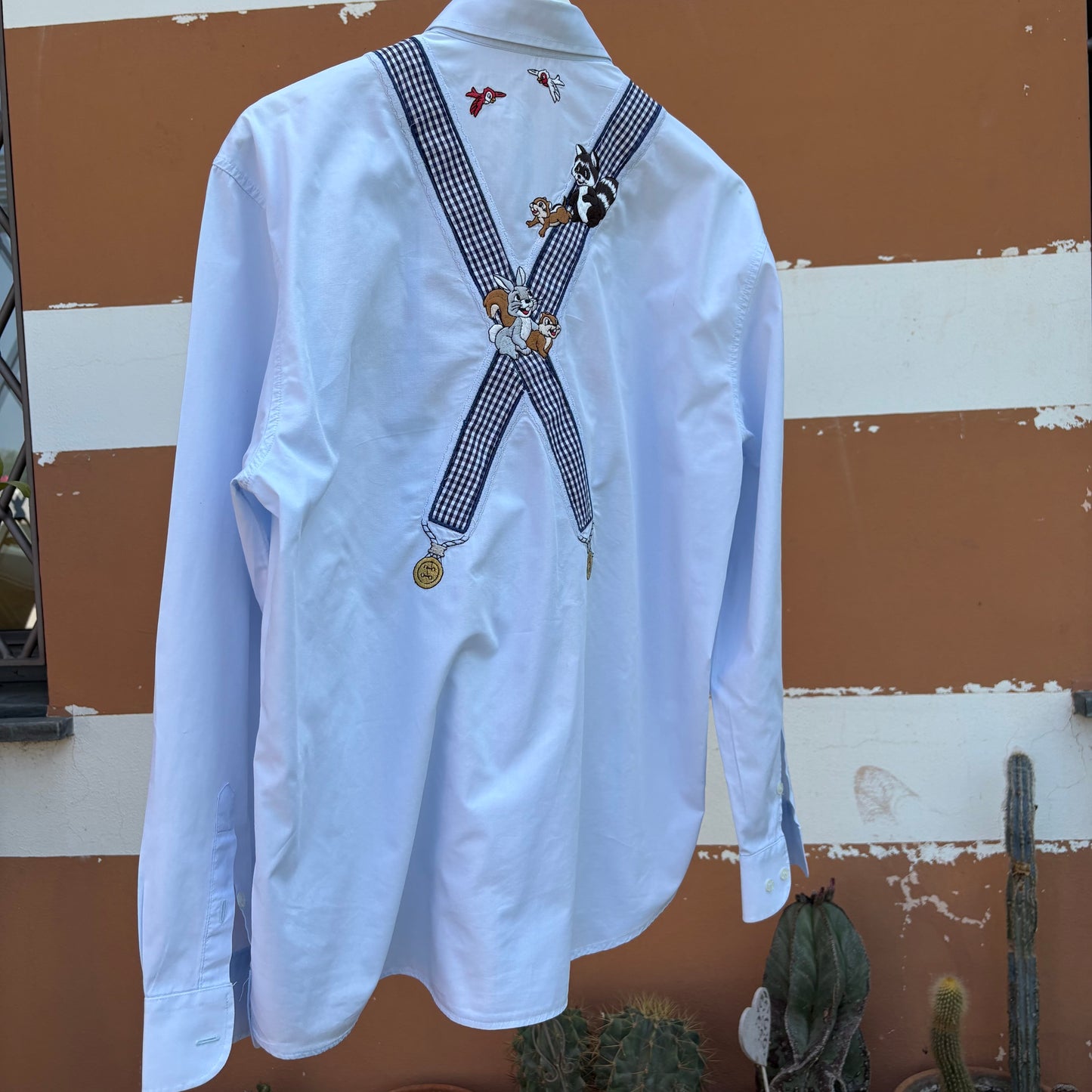 Camicia sette nani con bretelle ￼