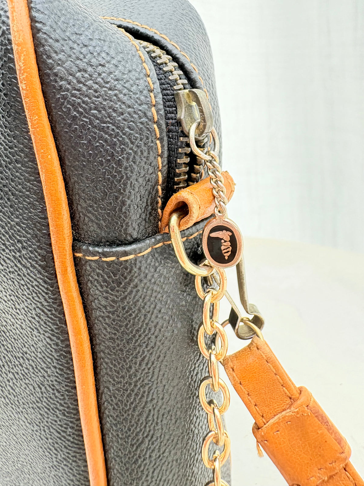 Tracollina nera Trussardi